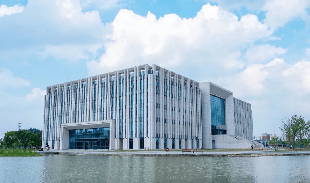 南京理工大学(南京理工大学研究生招生简章)