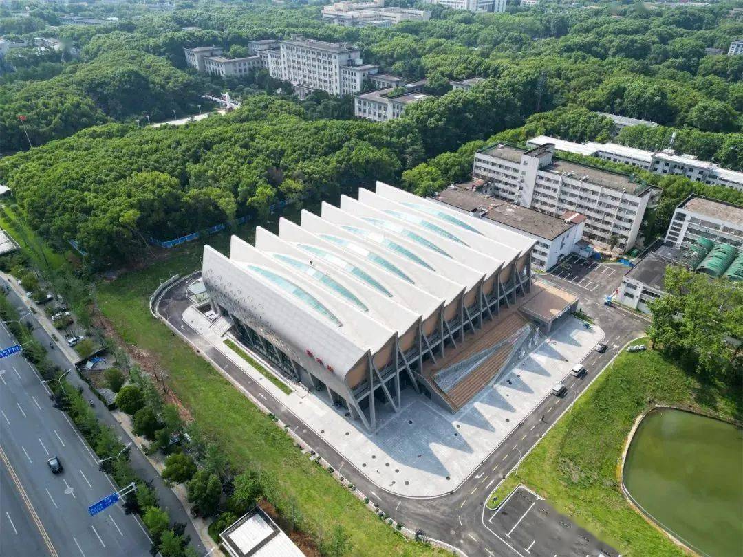 华中科技大学(华中科技大学同济医学院附属协和医院车谷院区)