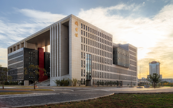 南京航空航天大学文凭要求