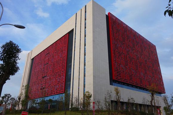 贵州大学毕业证什么时候发